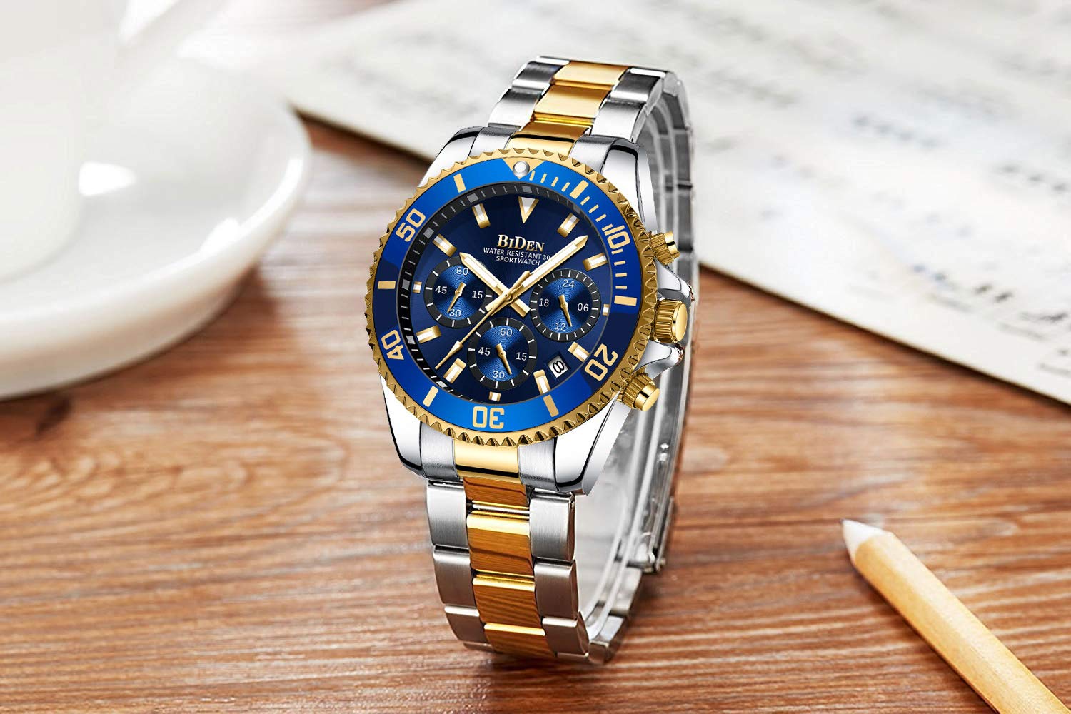 Reloj elegante para hombre con cronógrafo