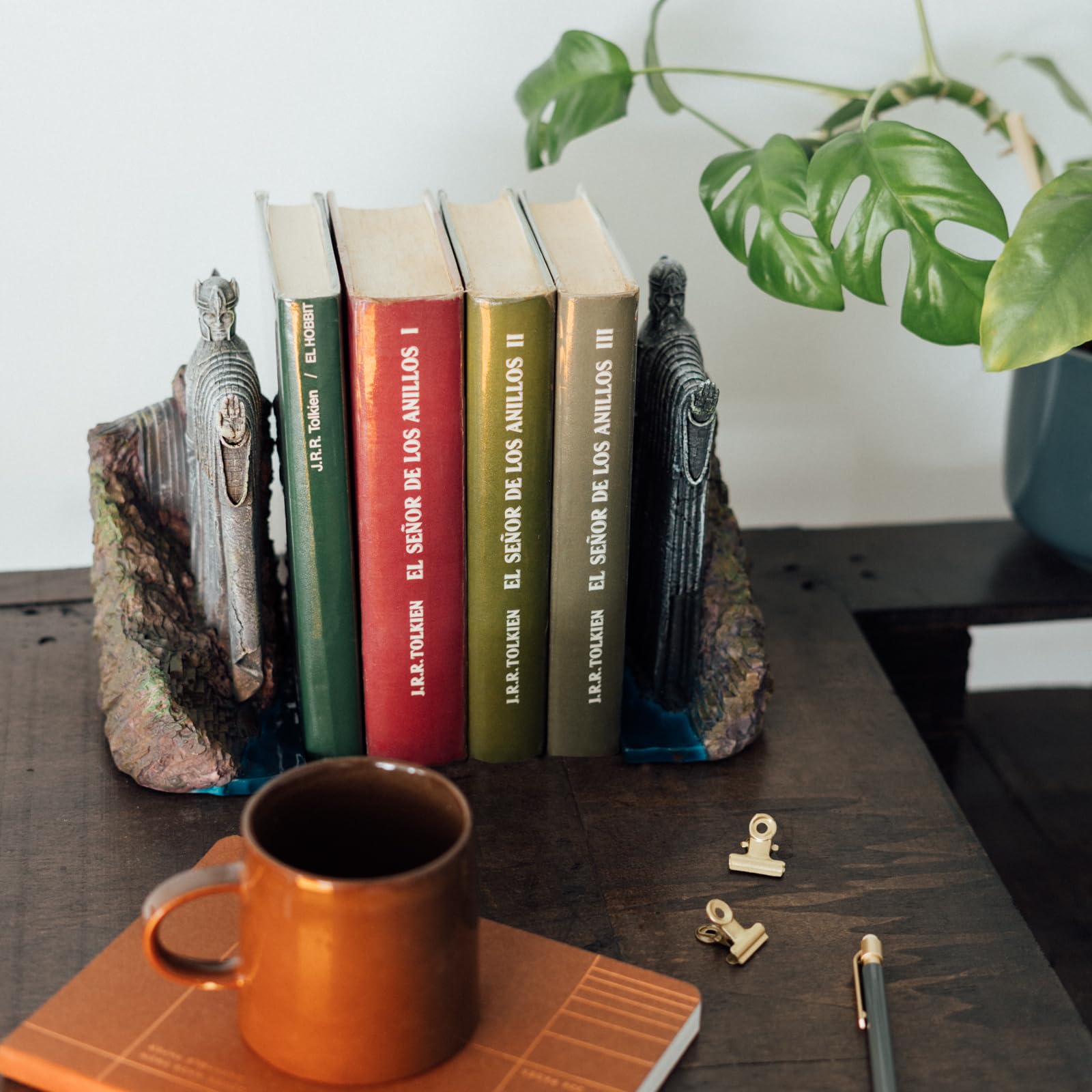 Sujetalibros El Señor de los Anillos 🧙‍♂️ soporte para libros original, decoración friki y regalo para amantes de la lectura