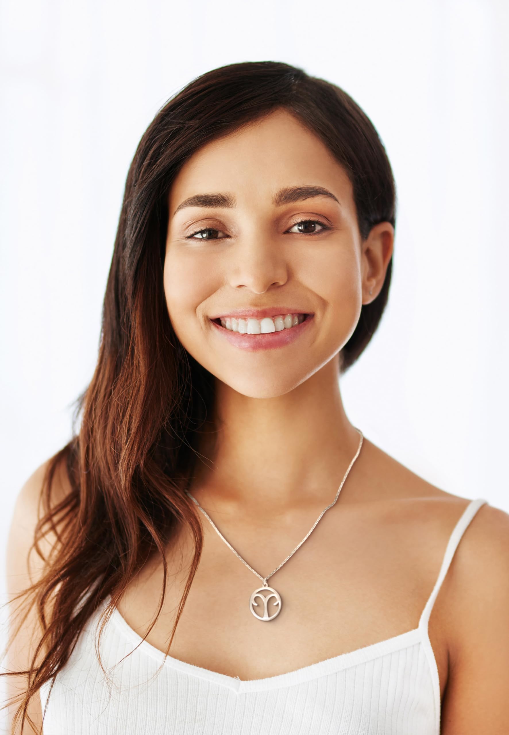 Collar Aries Plata 925 ♈ Sofía Milani | Colgante Signo Zodiacal Aries – Regalo Elegante para Mujer