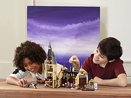 LEGO 75954 Harry Potter Gran Comedor de Hogwarts, Juguete de Construcción con Torre de 4 Plantas, una Bote y 10 Mini Figuras