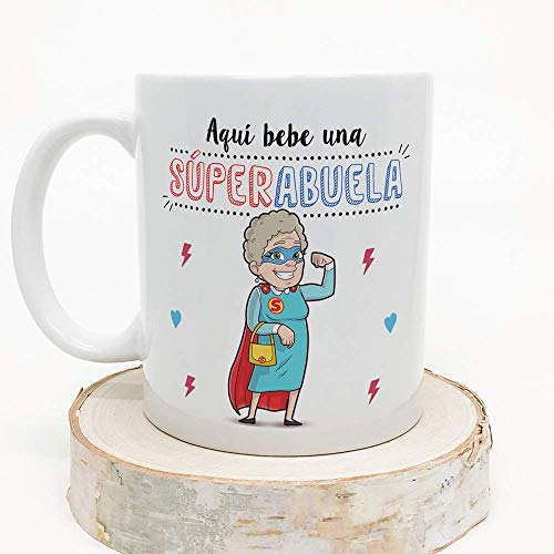 MUGFFINS Taza Abuela - Aquí Bebe una Super Abuela - La Mejor Taza Desayuno del Mundo - Taza Desayuno/Idea Regalo Original/Día de la Madre para Abuel - no se que regalar